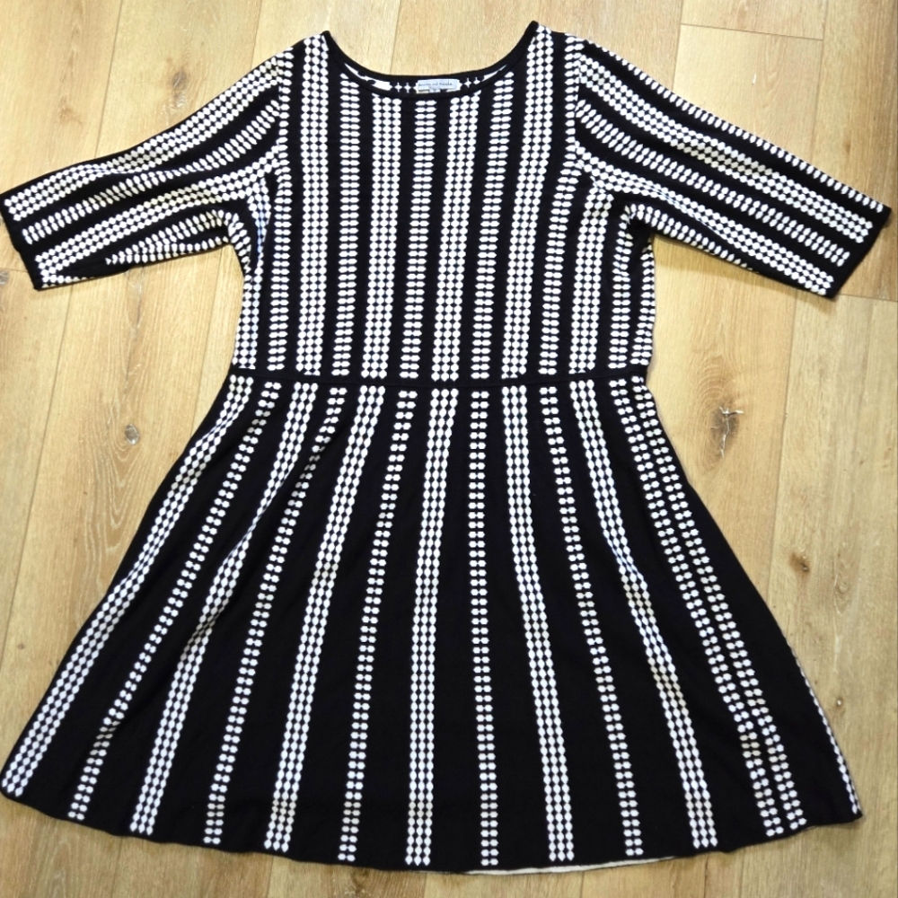 Black and White Knit Dress by Danny and Nicole size 3X